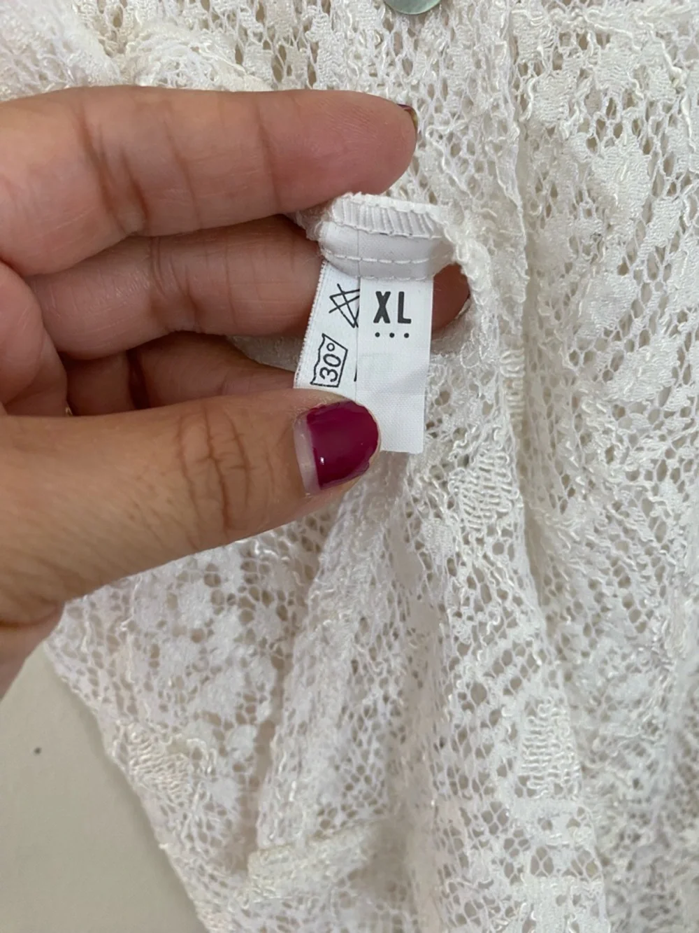 Made in Italy White Lace Button-Up Blouse with Contrast Collar size XL - Picture 5 of 13